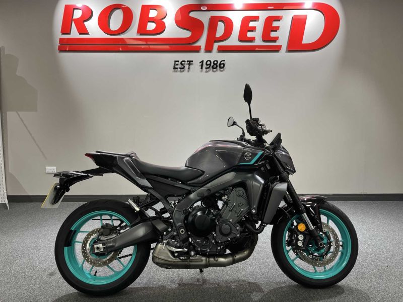 2025 Yamaha MT09 DBNM MISTREL G