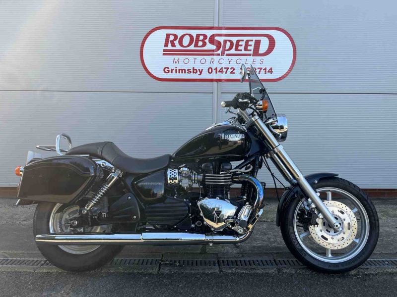 2004 Triumph Speed Master Black