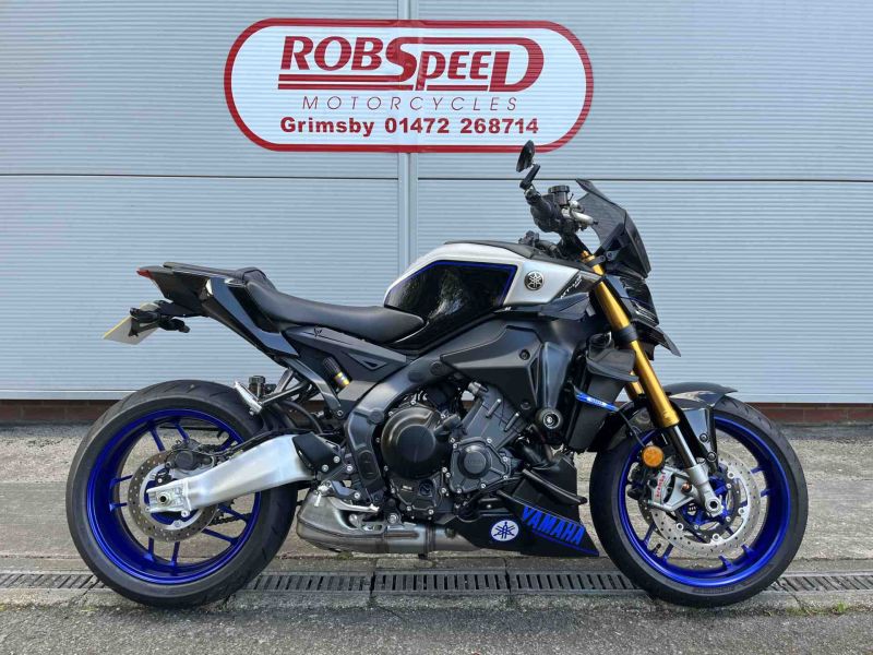 2024 Yamaha MT09 SP Silver