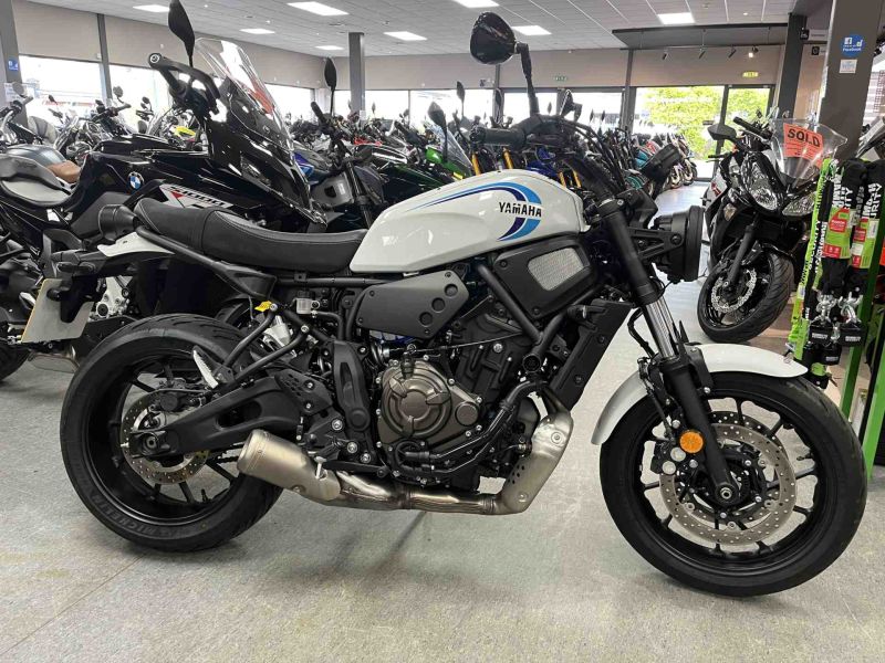 2023 Yamaha XSR 700 White