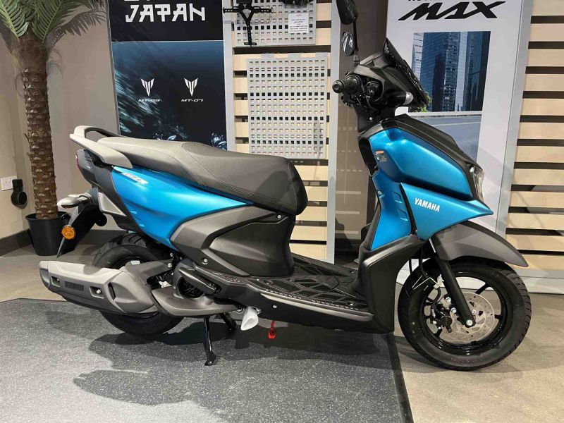 New Yamaha LCG125 RAYZR CM MATT CYAN New Yamaha LCG125 RAYZR CM MATT CYAN