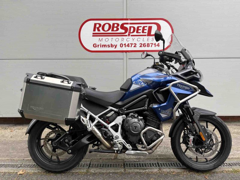 2024 Triumph Tiger 1200 GT PRO Blue 2024 Triumph Tiger 1200 GT PRO Blue