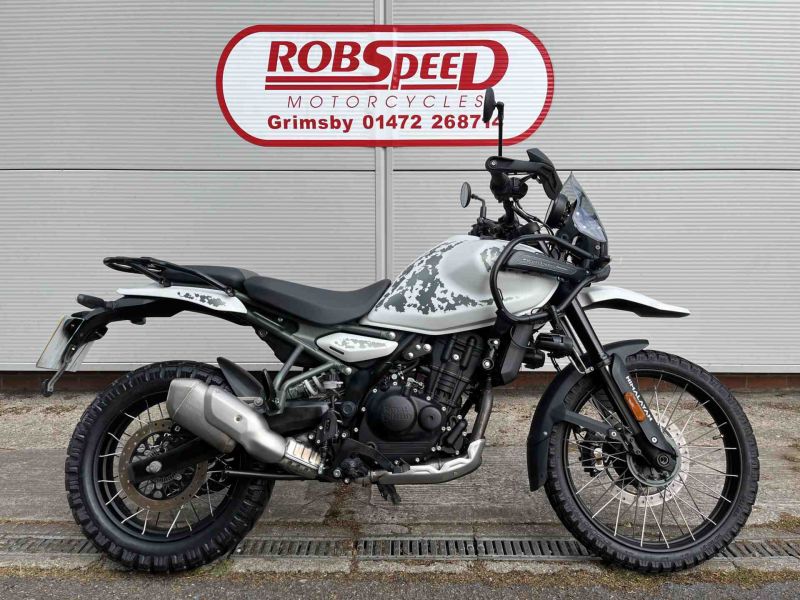 2024 Royal Enfield Himalayan 450 White/grey