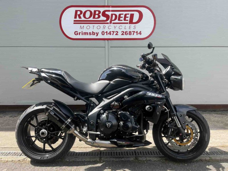 2011 Triumph Speed Triple 1050 Black