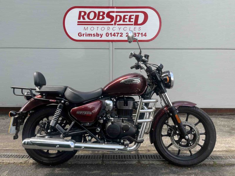2024 Royal Enfield Meteor 350 Red