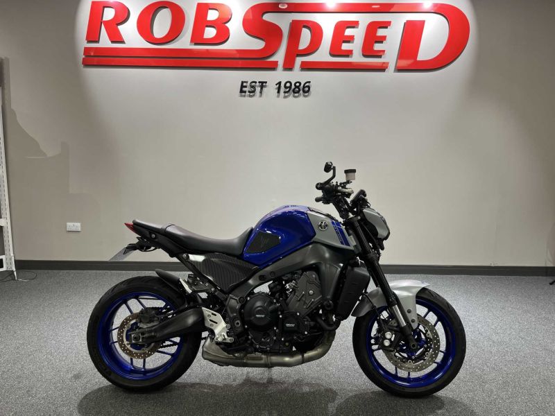 2021 Yamaha MT09 Blue