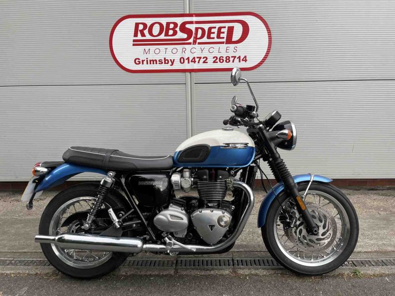 2023 Triumph Bonneville T120 Blue/white 2023 Triumph Bonneville T120 Blue/white