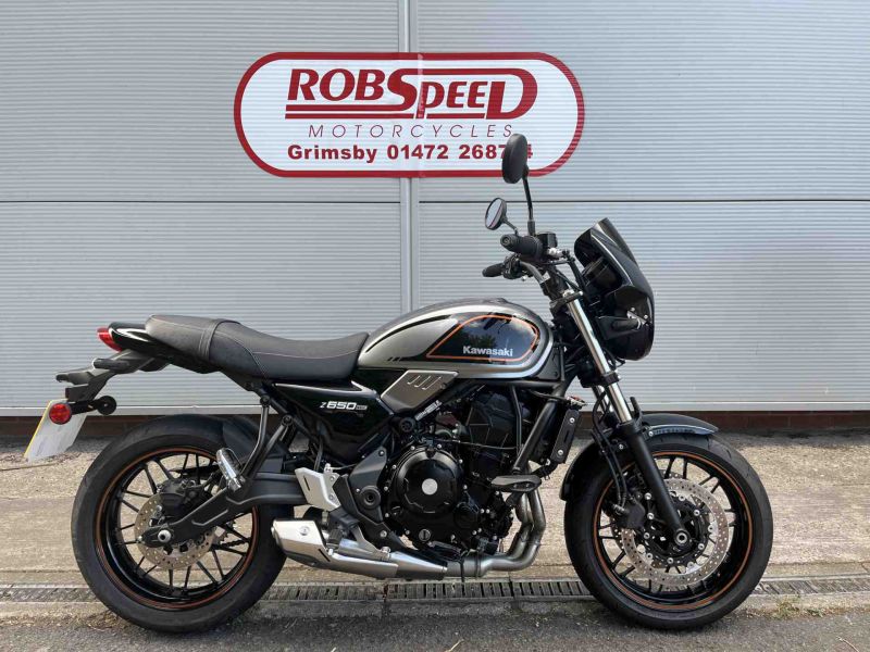 2022 Kawasaki Z650 RS Grey 2022 Kawasaki Z650 RS Grey