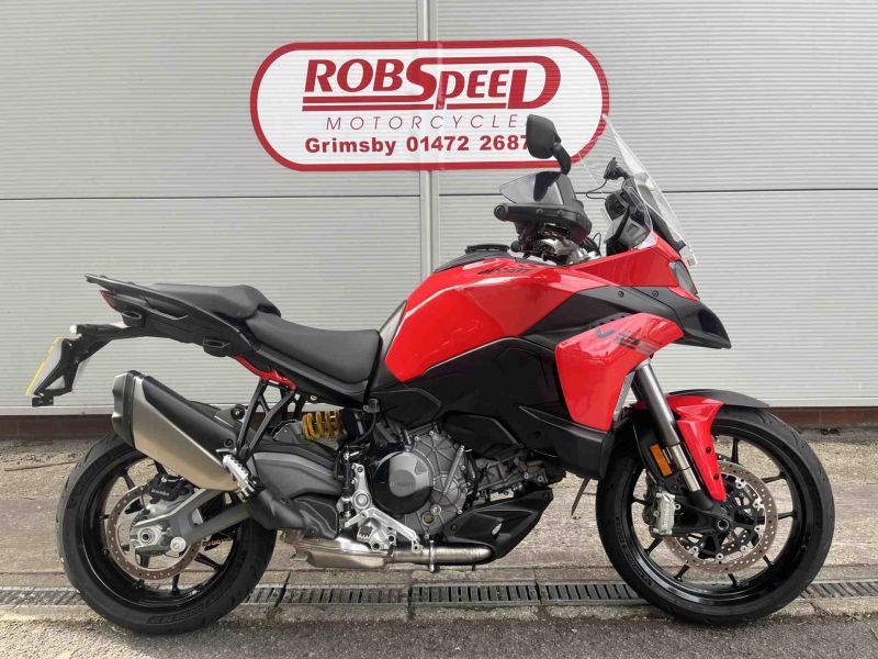 2025 Ducati Multistrada V2S Red 2025 Ducati Multistrada V2S Red