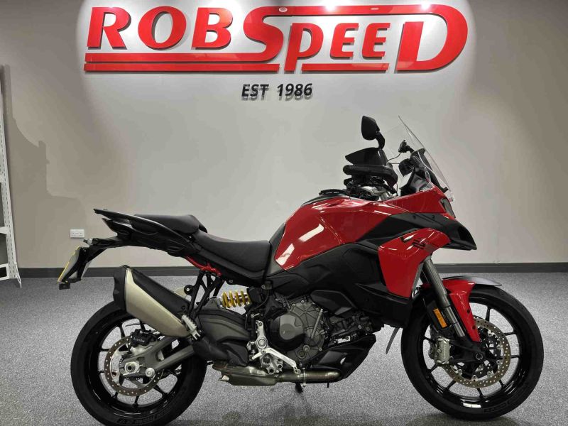 2025 Ducati Multistrada V2S Red
