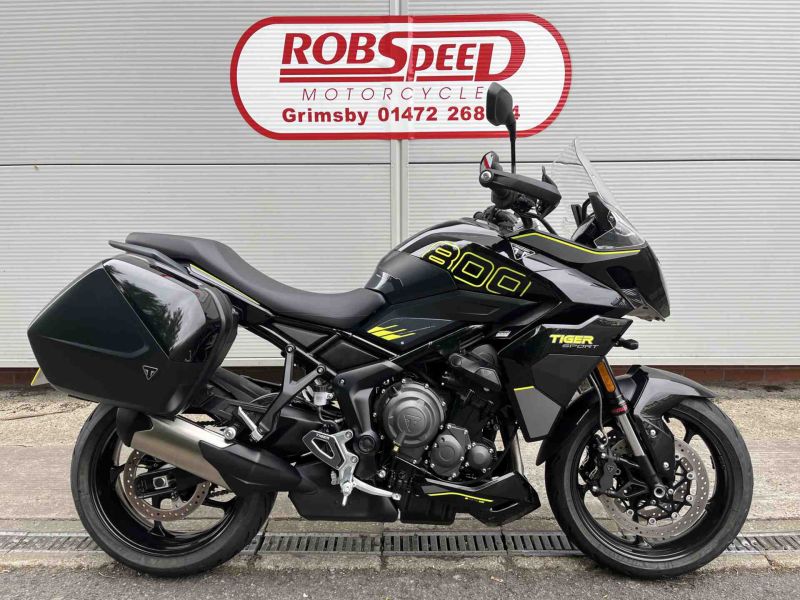 2025 Triumph Tiger Sport 800 Black 2025 Triumph Tiger Sport 800 Black