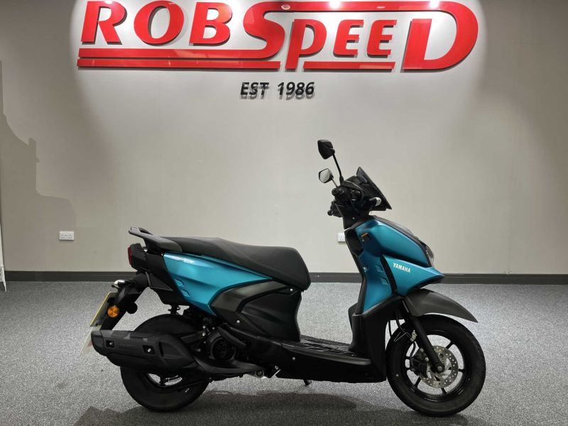 2025 Yamaha Rayzr 125 Turquoise 2025 Yamaha Rayzr 125 Turquoise
