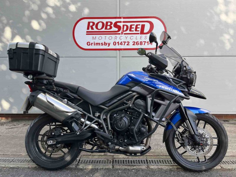 2016 Triumph Tiger 800 XRx Blue 2016 Triumph Tiger 800 XRx Blue