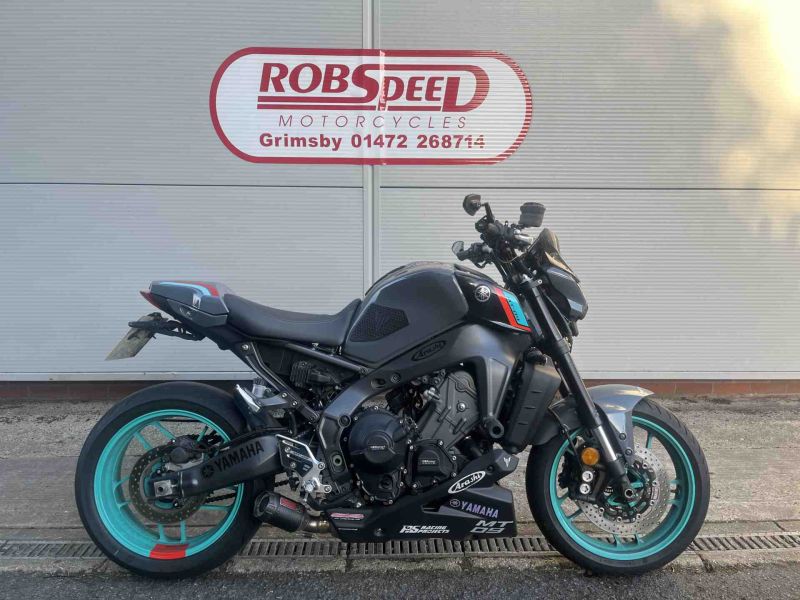 2023 Yamaha MT09 Grey 2023 Yamaha MT09 Grey