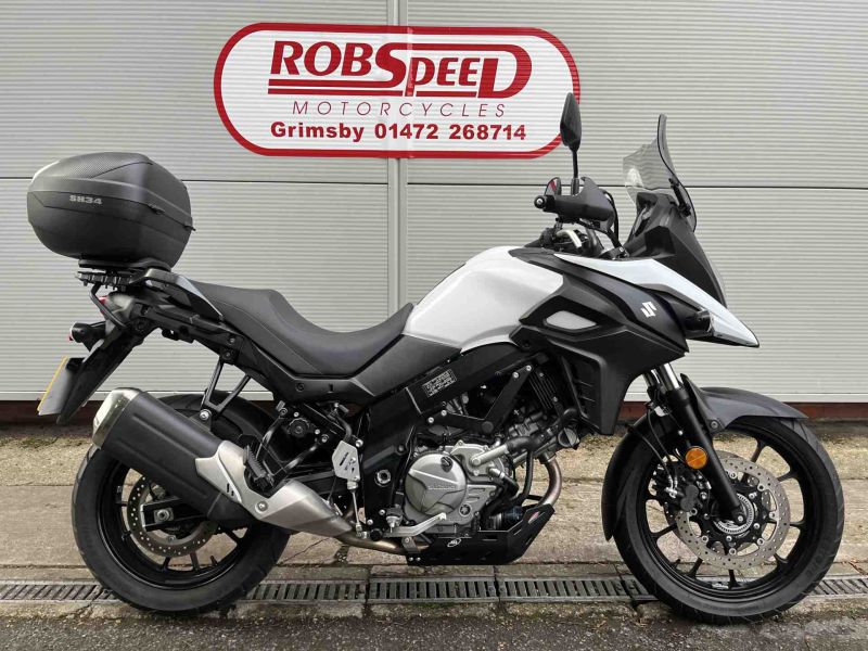 2021 Suzuki DL 650 V Strom White 2021 Suzuki DL 650 V Strom White
