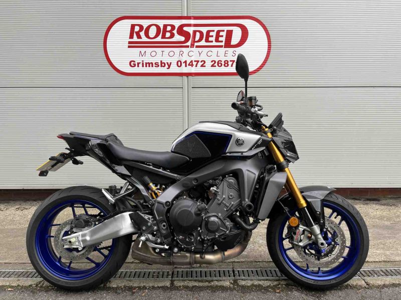 2025 Yamaha MT09 SP Silver 2025 Yamaha MT09 SP Silver