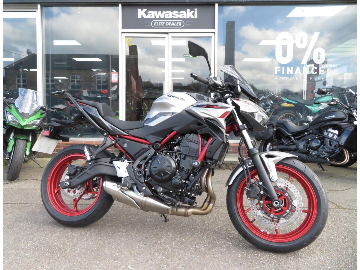 Main image of KAWASAKI Z650 2024