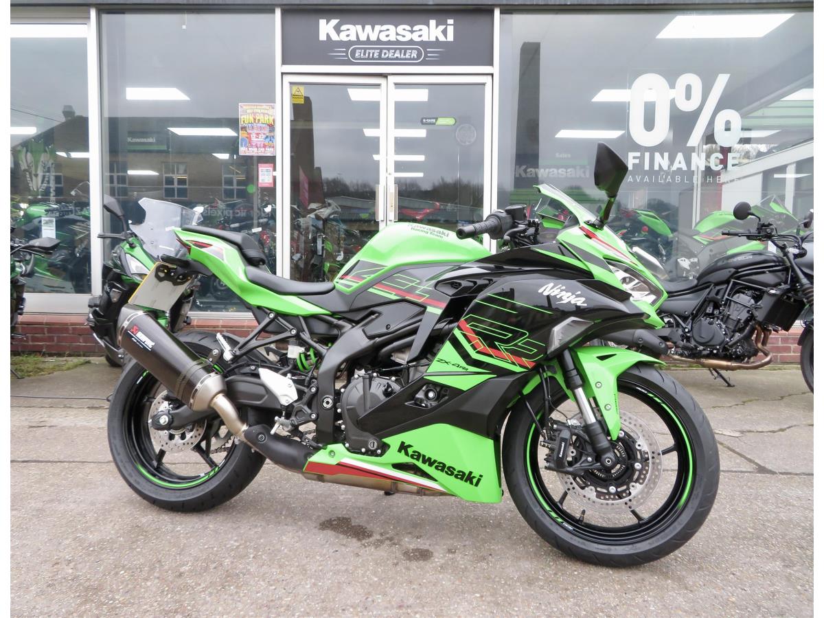 Main image of KAWASAKI NINJA ZX-4RR PERFORMANCE EDITION 2024