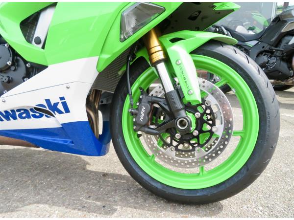 KAWASAKI NINJA ZX-6R 636 40TH ANNIVERSARY EDITION 2024