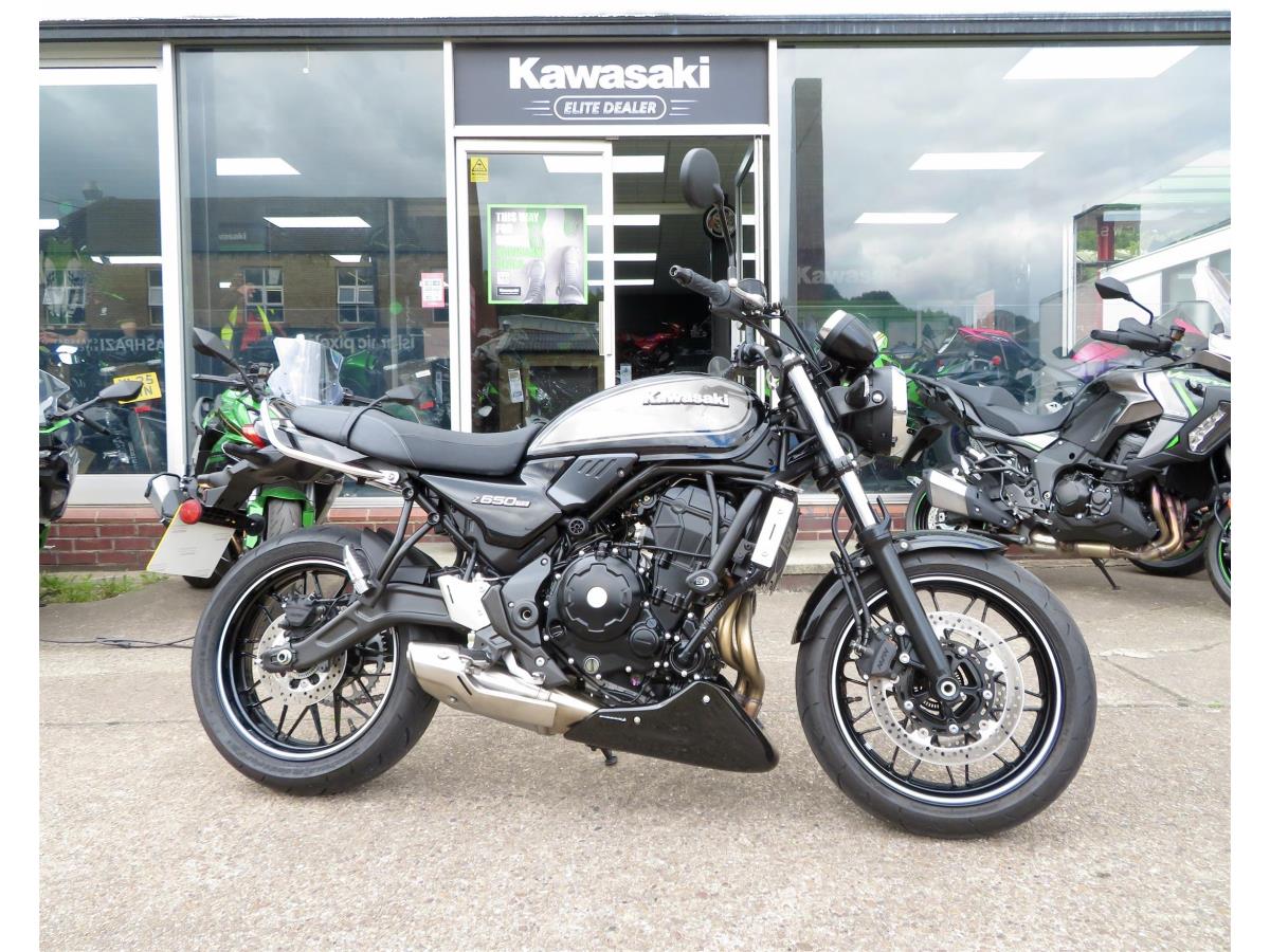 Main image of KAWASAKI Z650RS 2024