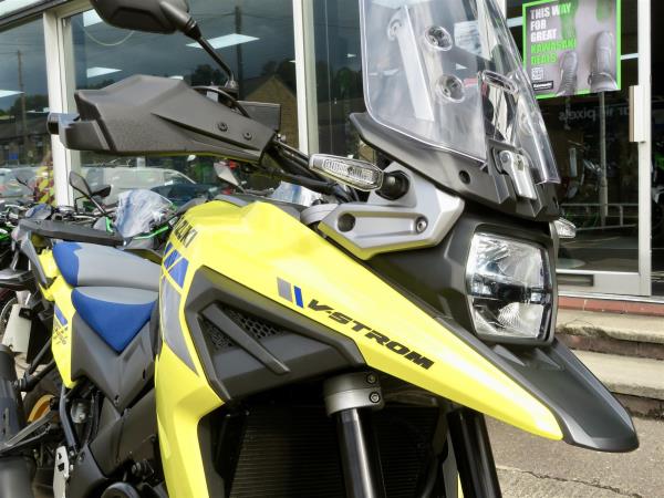 SUZUKI DL1050 V-STROM XT 2023 - Kawasaki Autorama Ltd