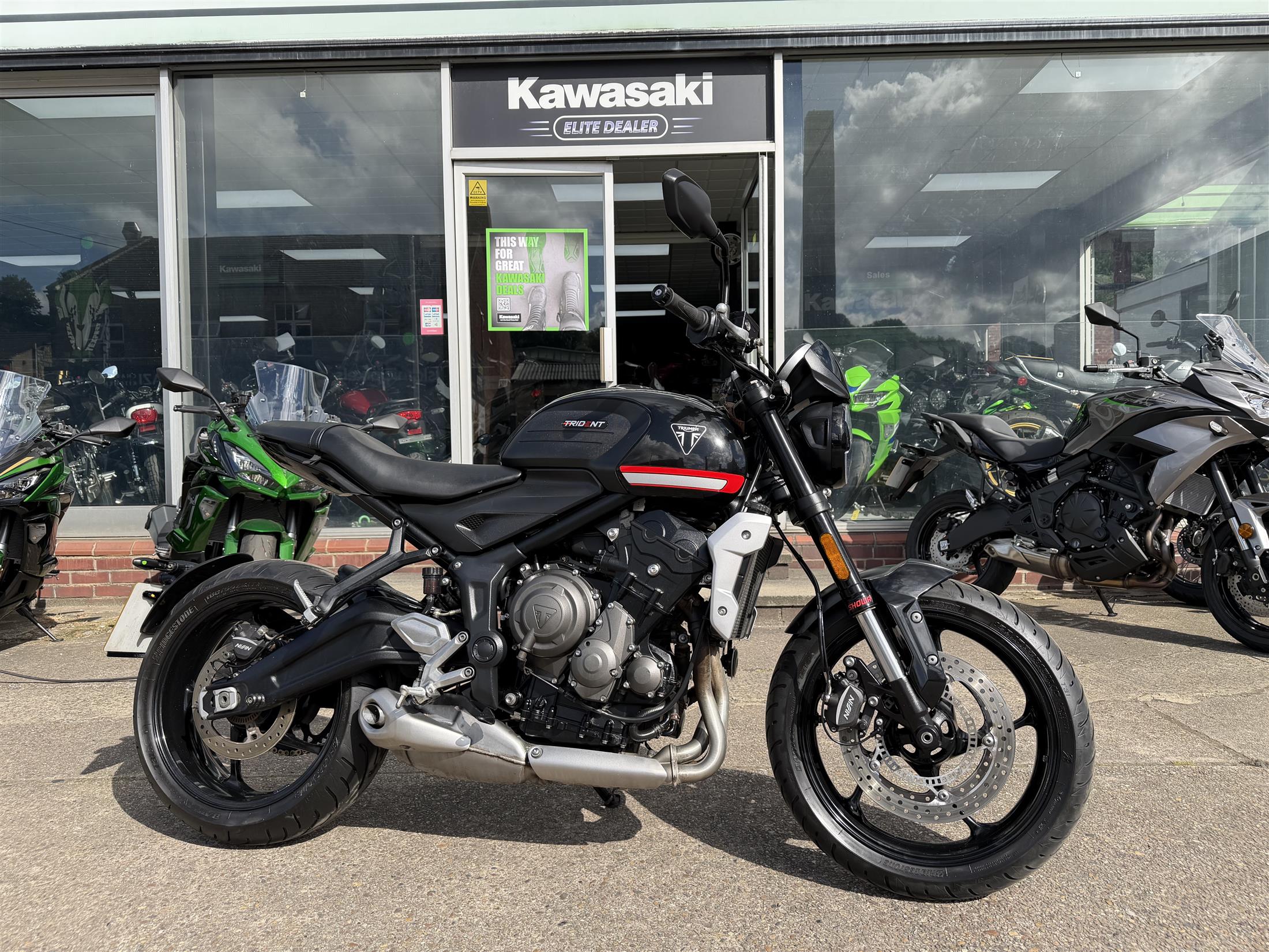 TRIUMPH TRIDENT 660 - Kawasaki Autorama Ltd