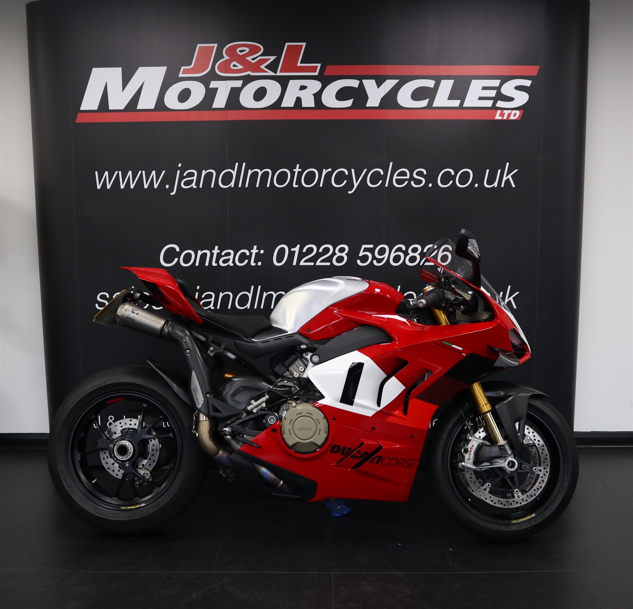 Ducati Panigale V4 R. Full Akrapovic System, Carbon Extras, Full Service History, Approved Used