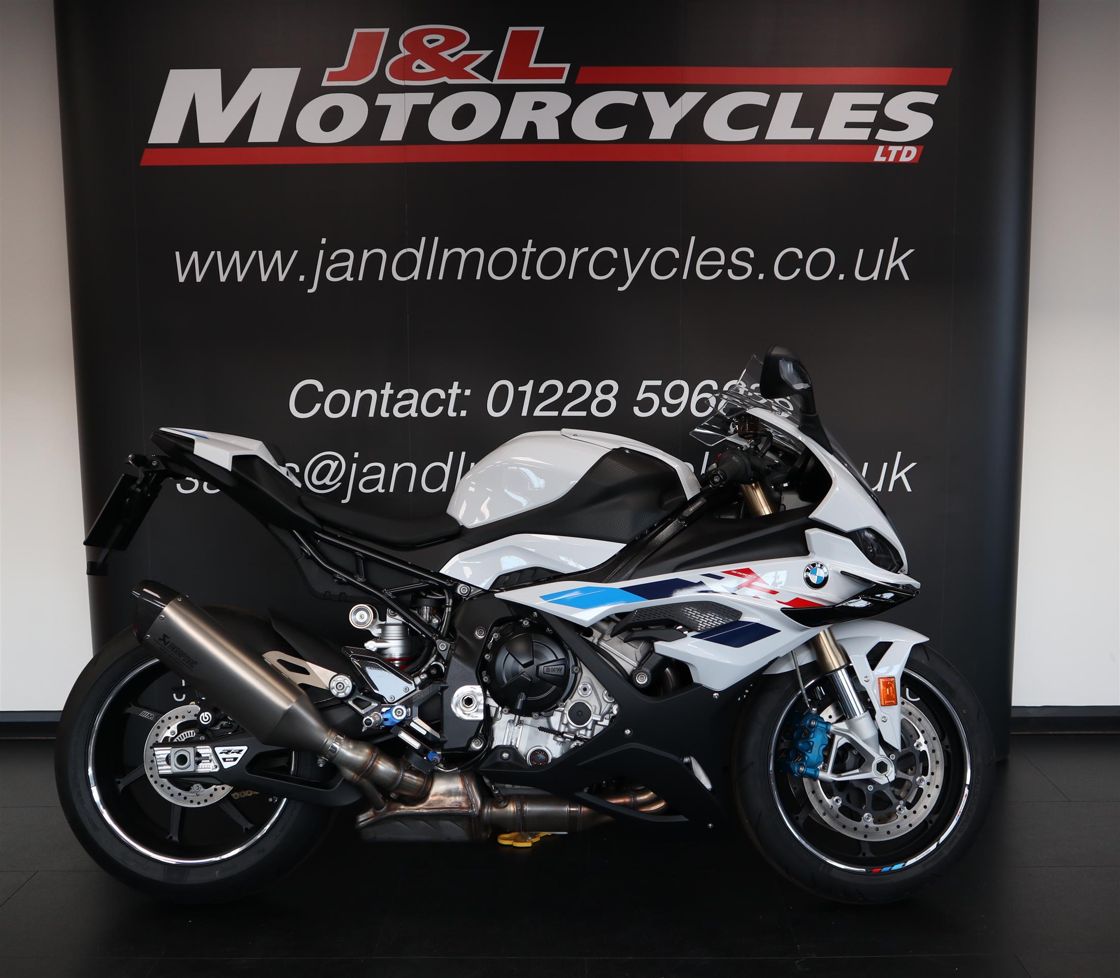 BMW S1000 RR SPORT M Pack. 1 Private Owner, As New And Huge Saving On New Price, Remainder Of Warranty. Immaculate