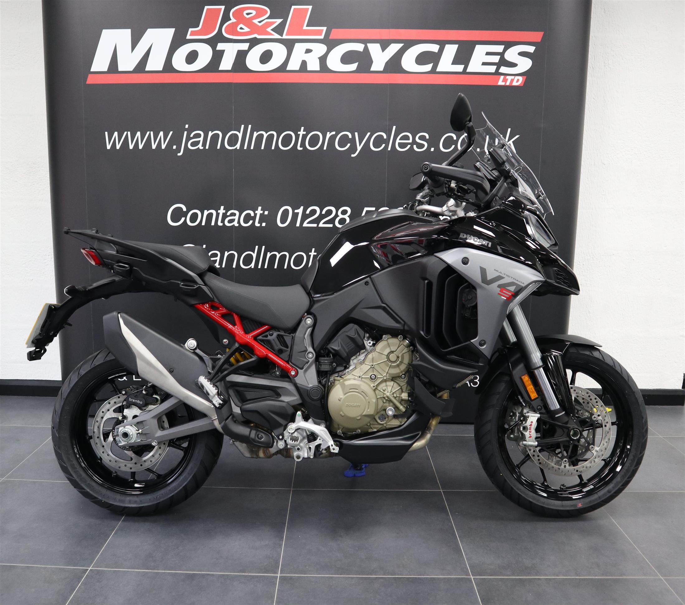 Ducati Multistrada V4S Radar, Pre-Reg, Remainder Of Manufacturers 4YR Warranty, Saving Of Over £1500 On New Price!