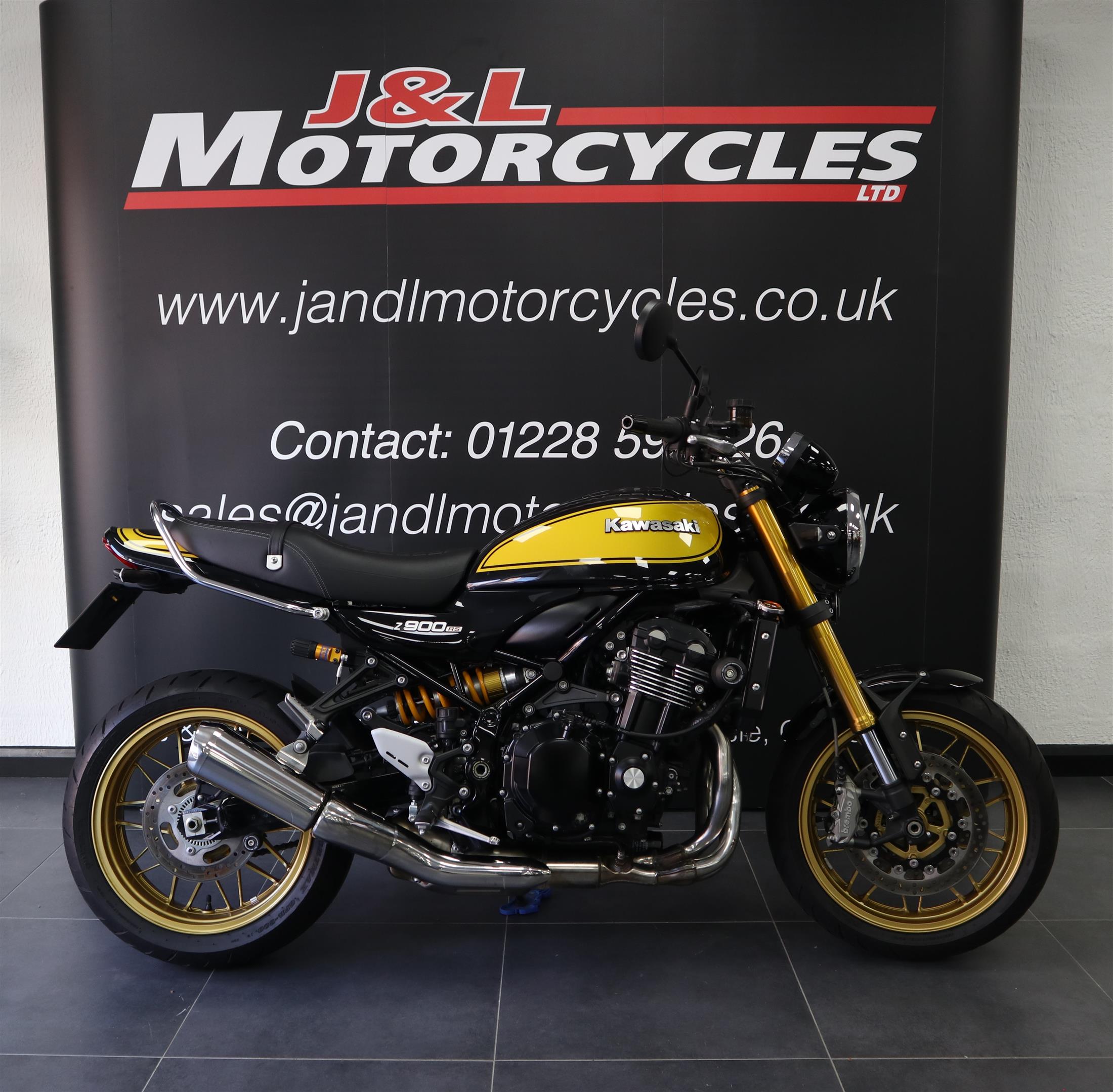 Kawasaki Z900 RS Yellow Ball, One Owner,  Manufacturers Warranty Until March 2027!