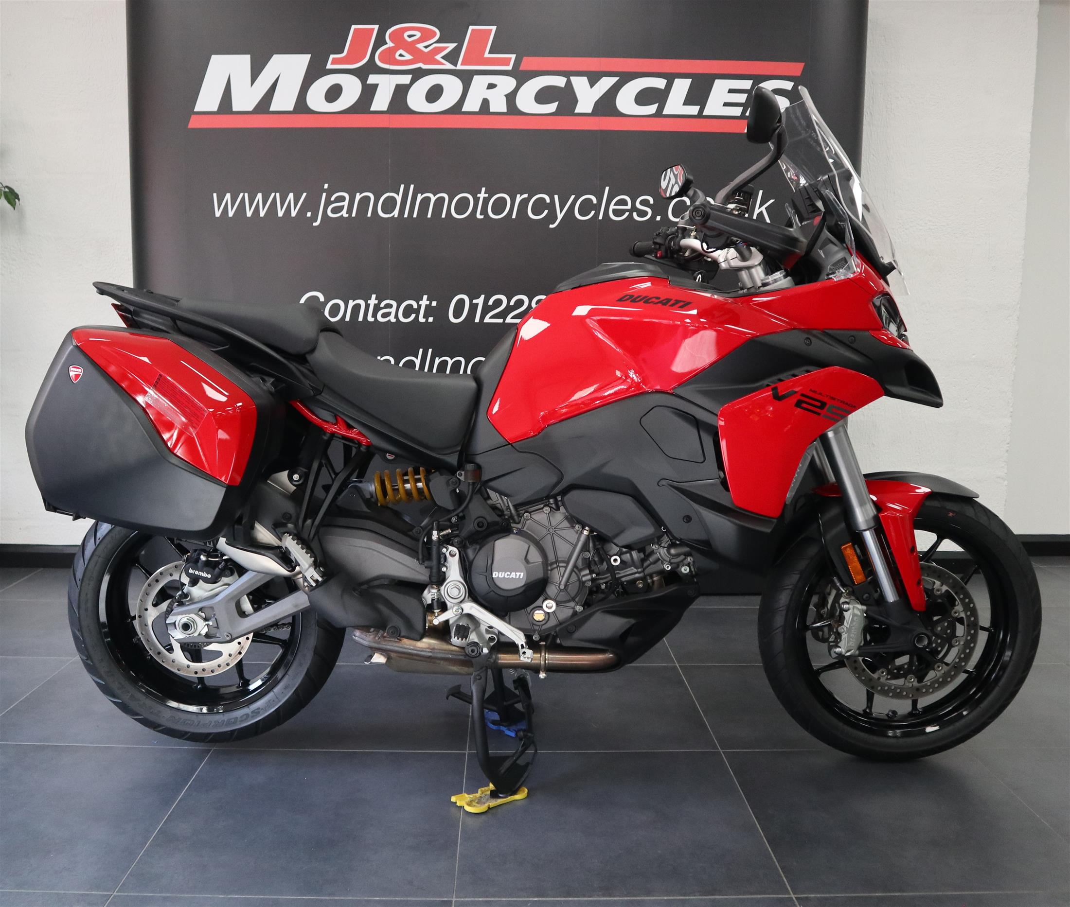 Ducati Multistrada V2 S Travel. Remainder Of Manufacturers Warranty! Heated Grips, Centre Stand