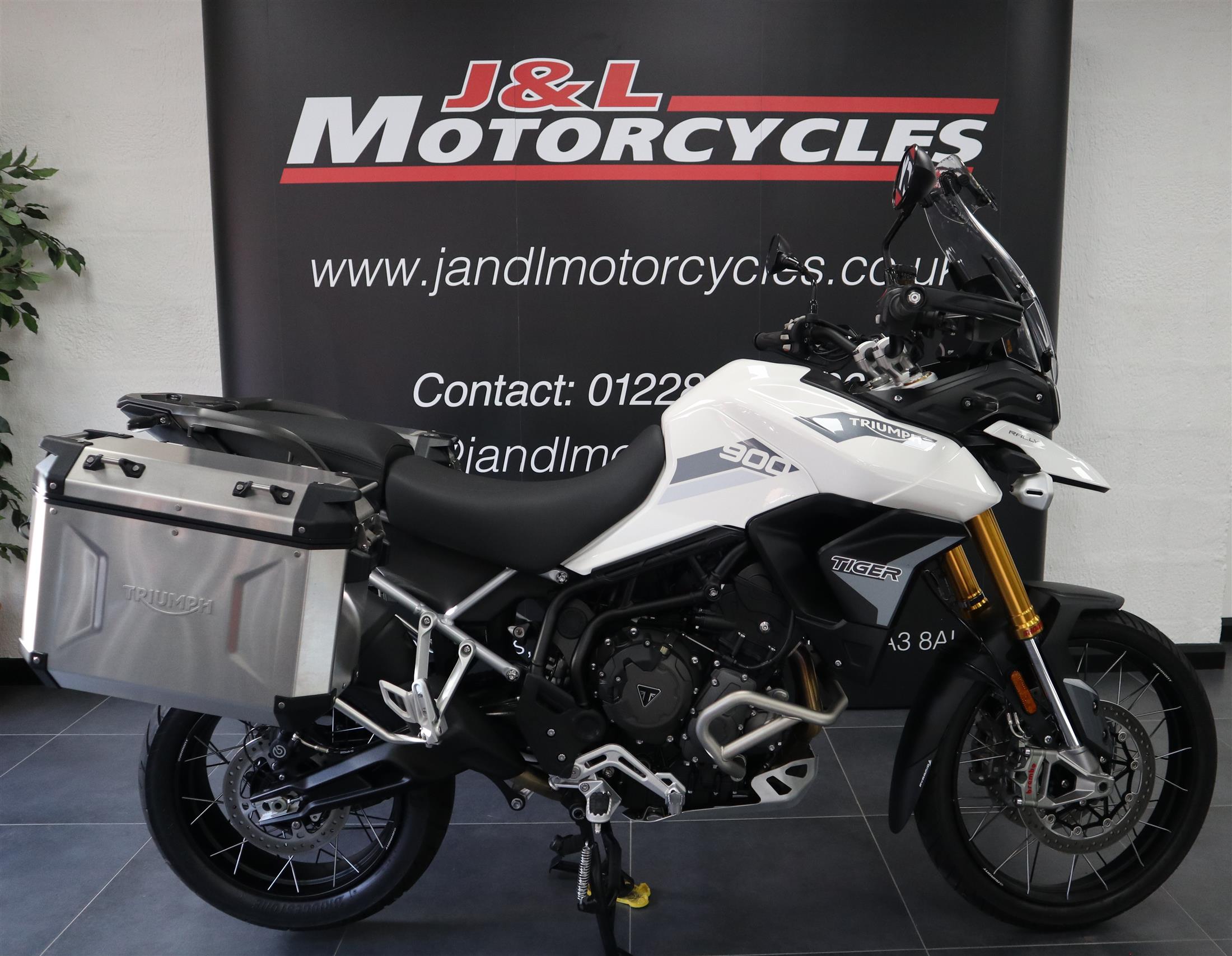 Triumph Tiger 900 Rally, One Owner From New!