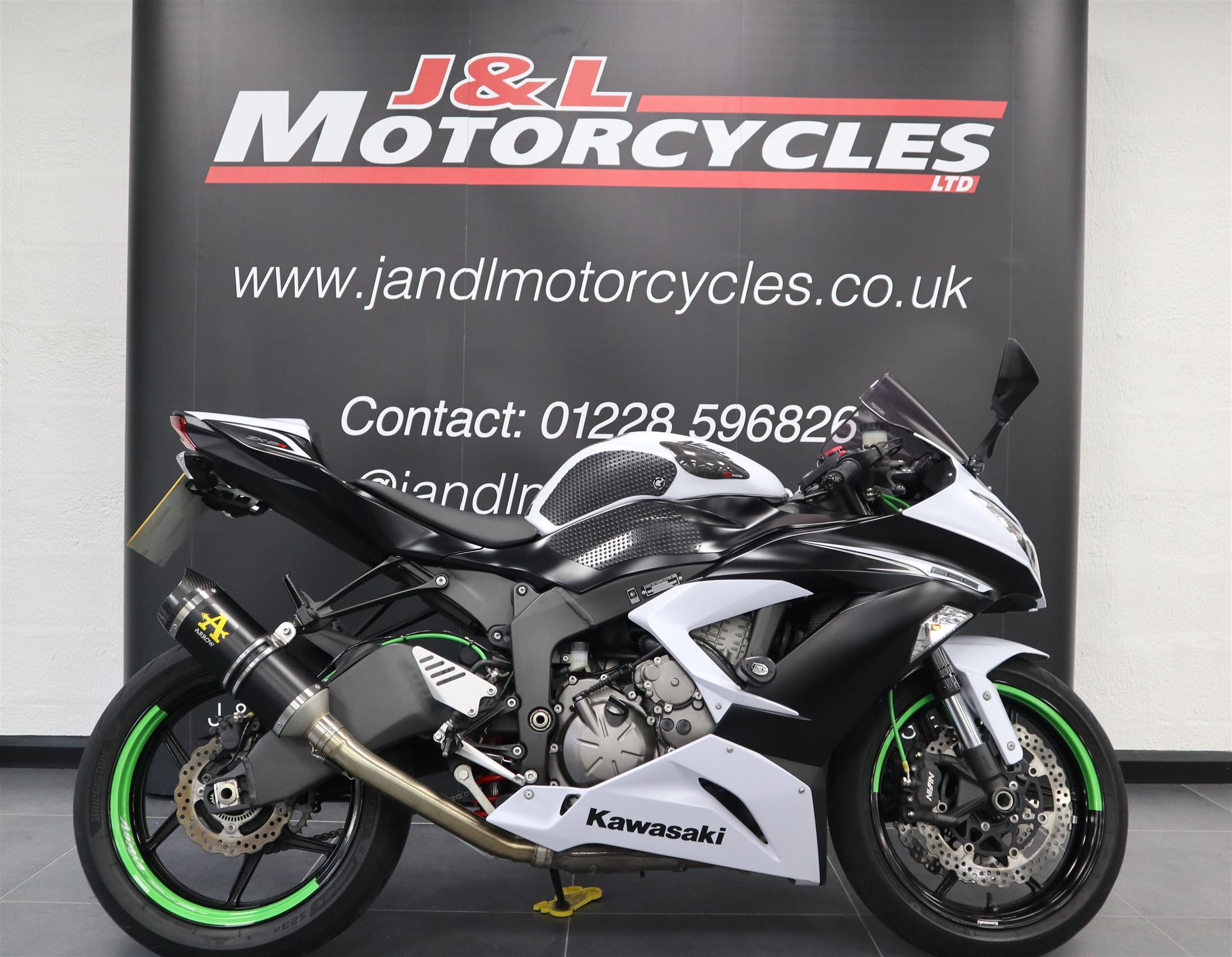 Kawasaki ZX6R, Nice Extras, Excellent Condition