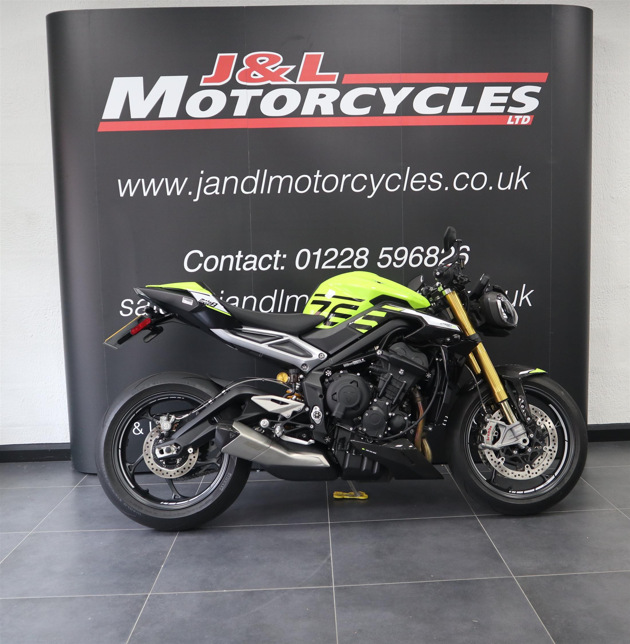 Triumph Street Triple Moto 2 765. low mileage