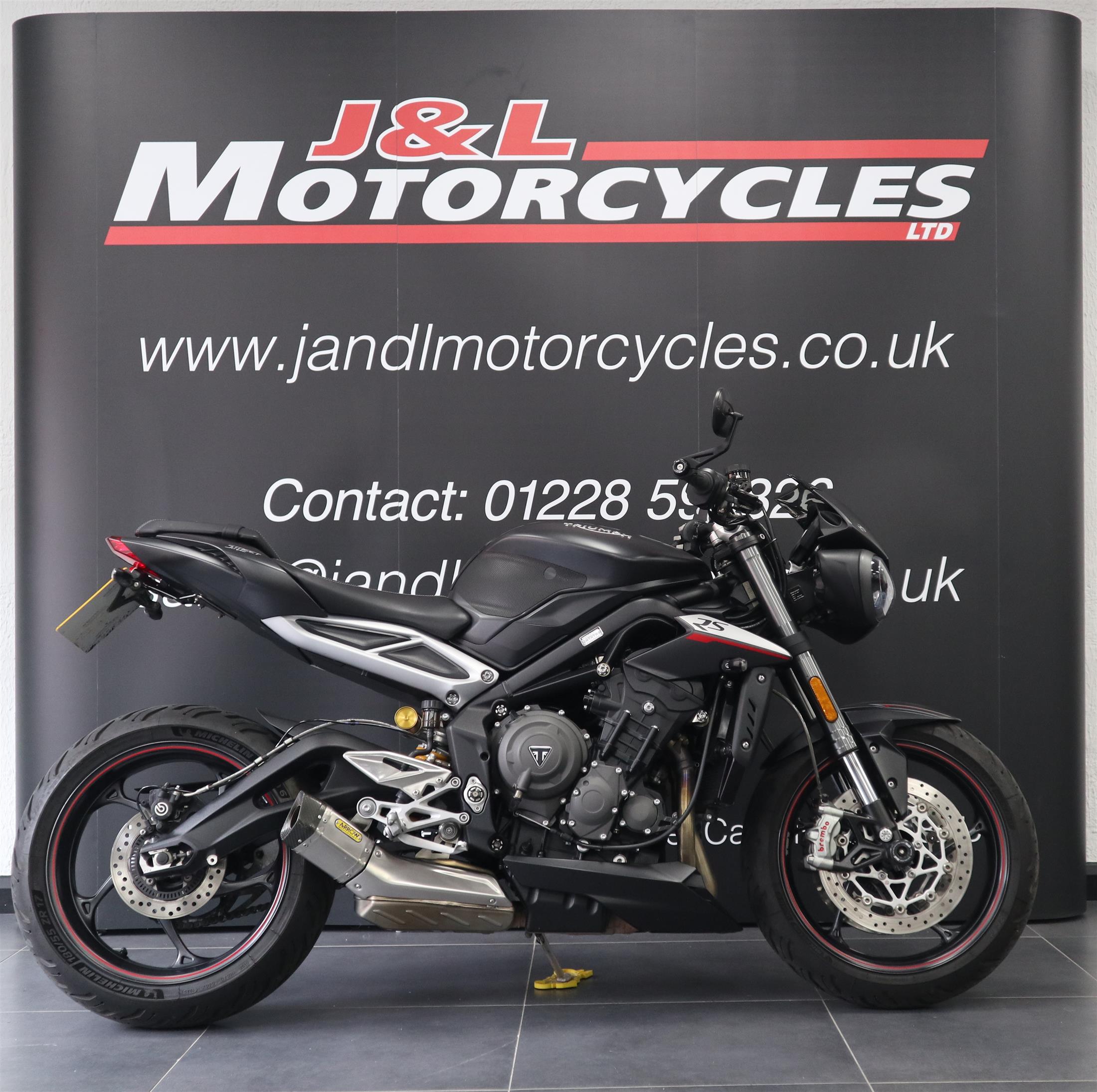 Triumph Street Triple RS