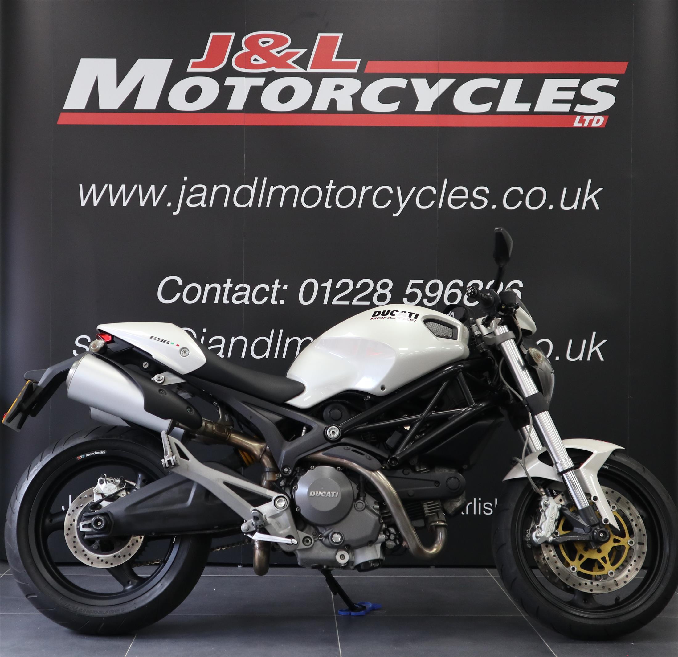 Ducati Monster 696+