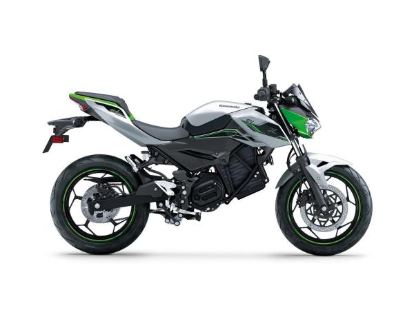 杉崎ページ① 2024 Kawasaki Z e-1 - GT Superbikes Ltd