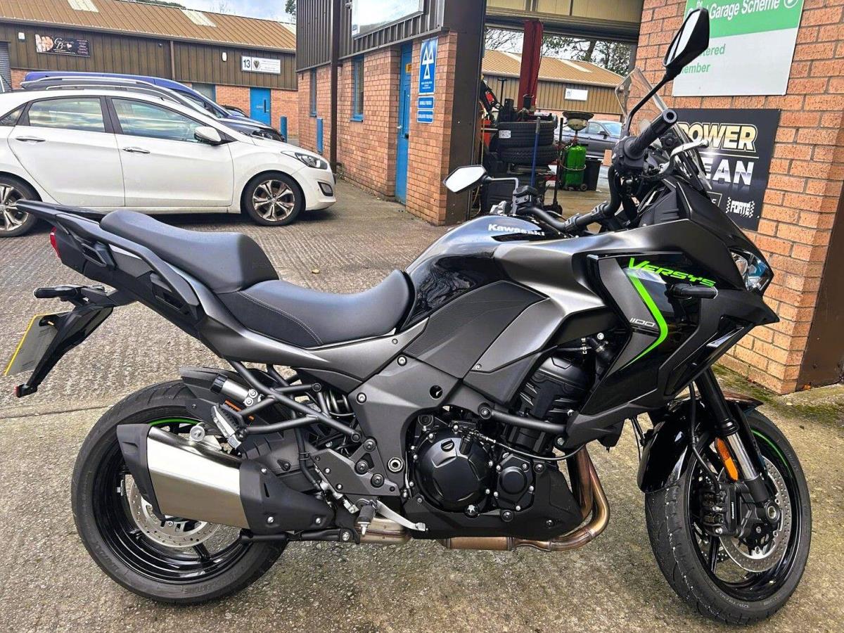 Main image of 2025 Kawasaki Versys 1100