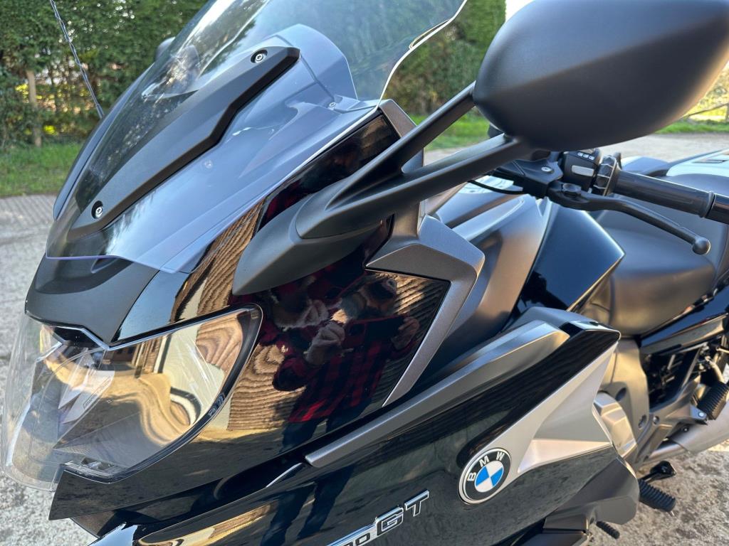 2019 BMW K1600GT - The Motorcycle Barn