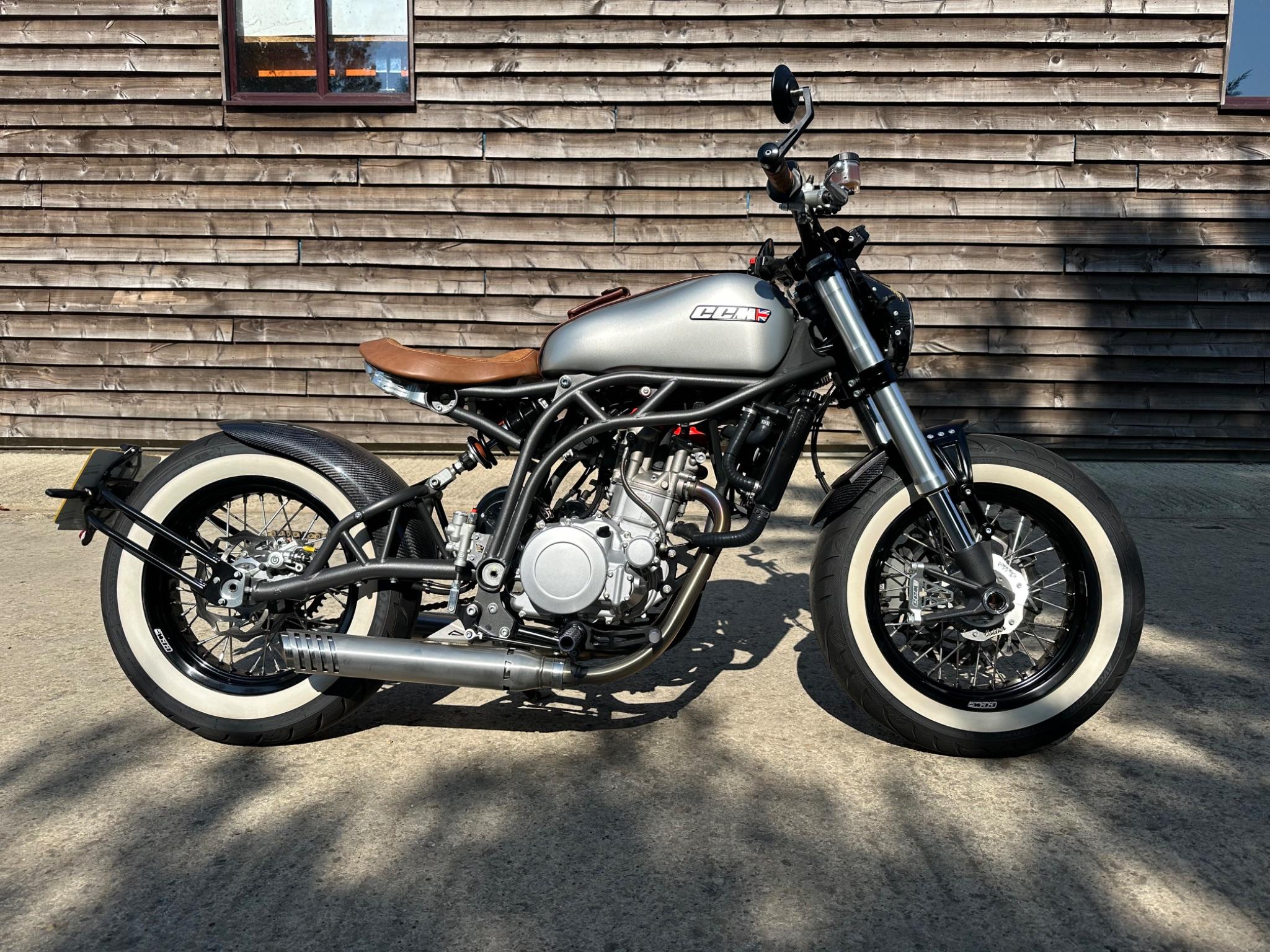 Bobber Bikes Ccm Spitfire Bobber For Sale Usa Ccm Motorcycles Ccm