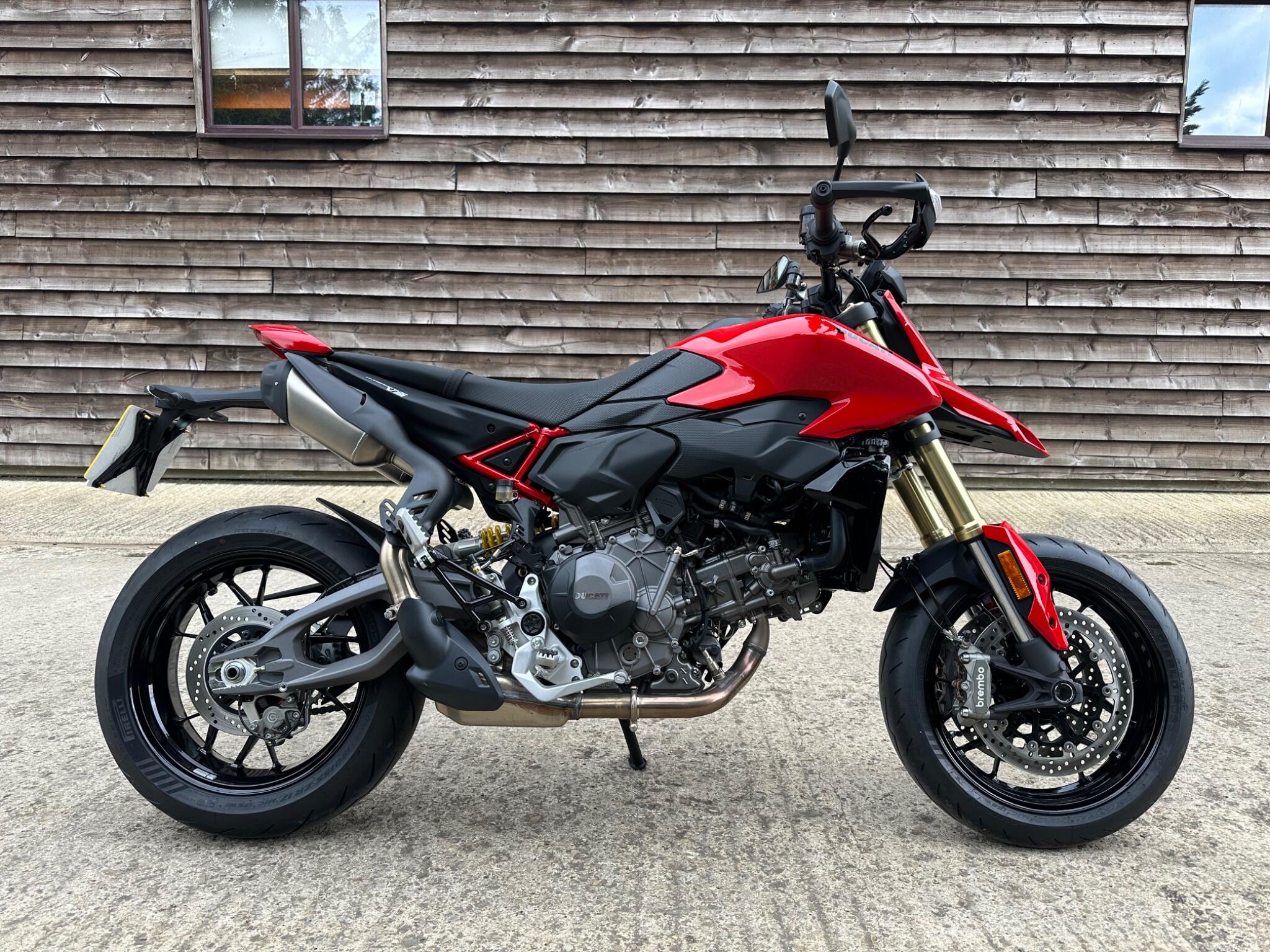 2026 Ducati Hypermotard V2