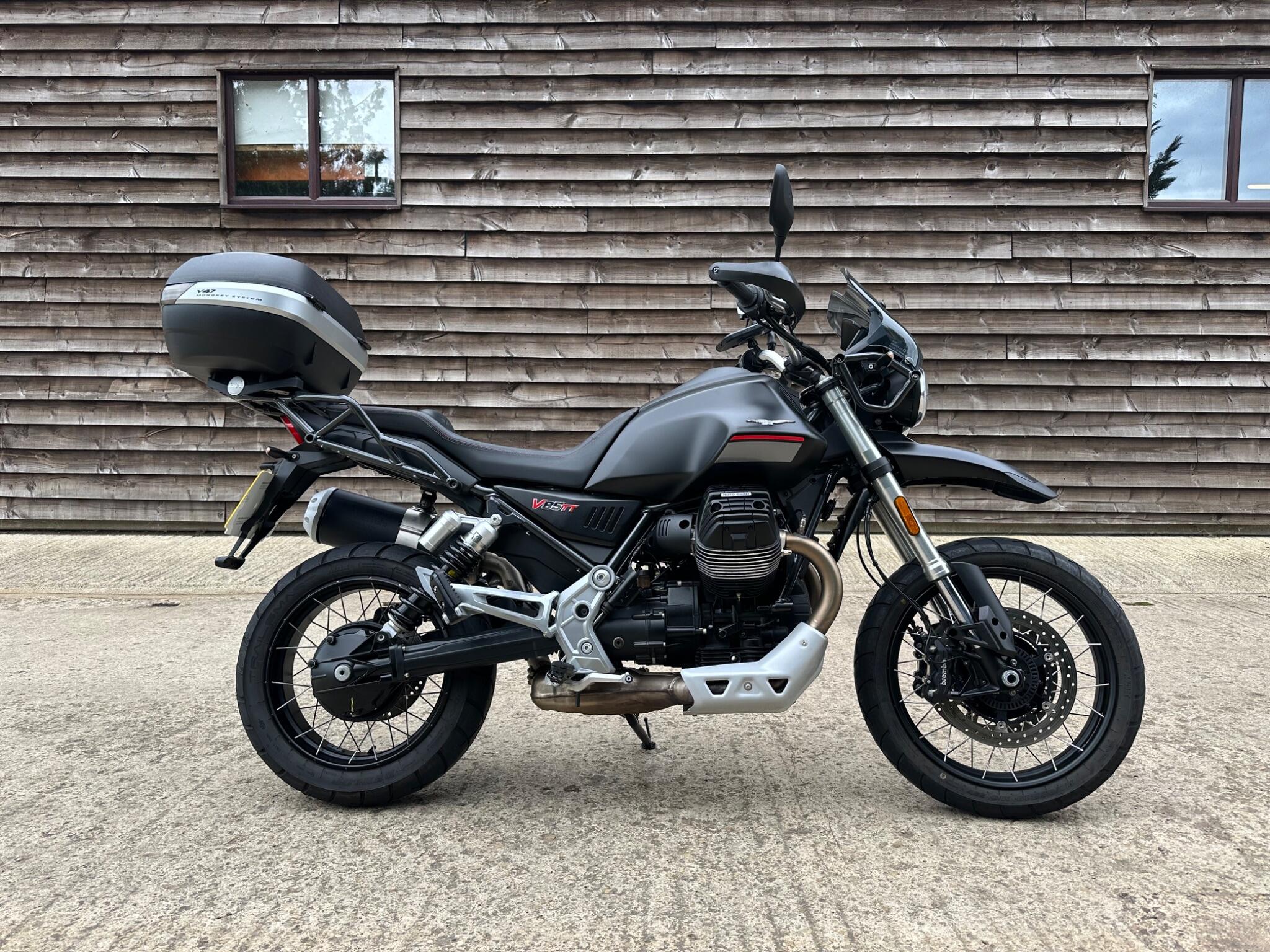 2022 Moto Guzzi V85