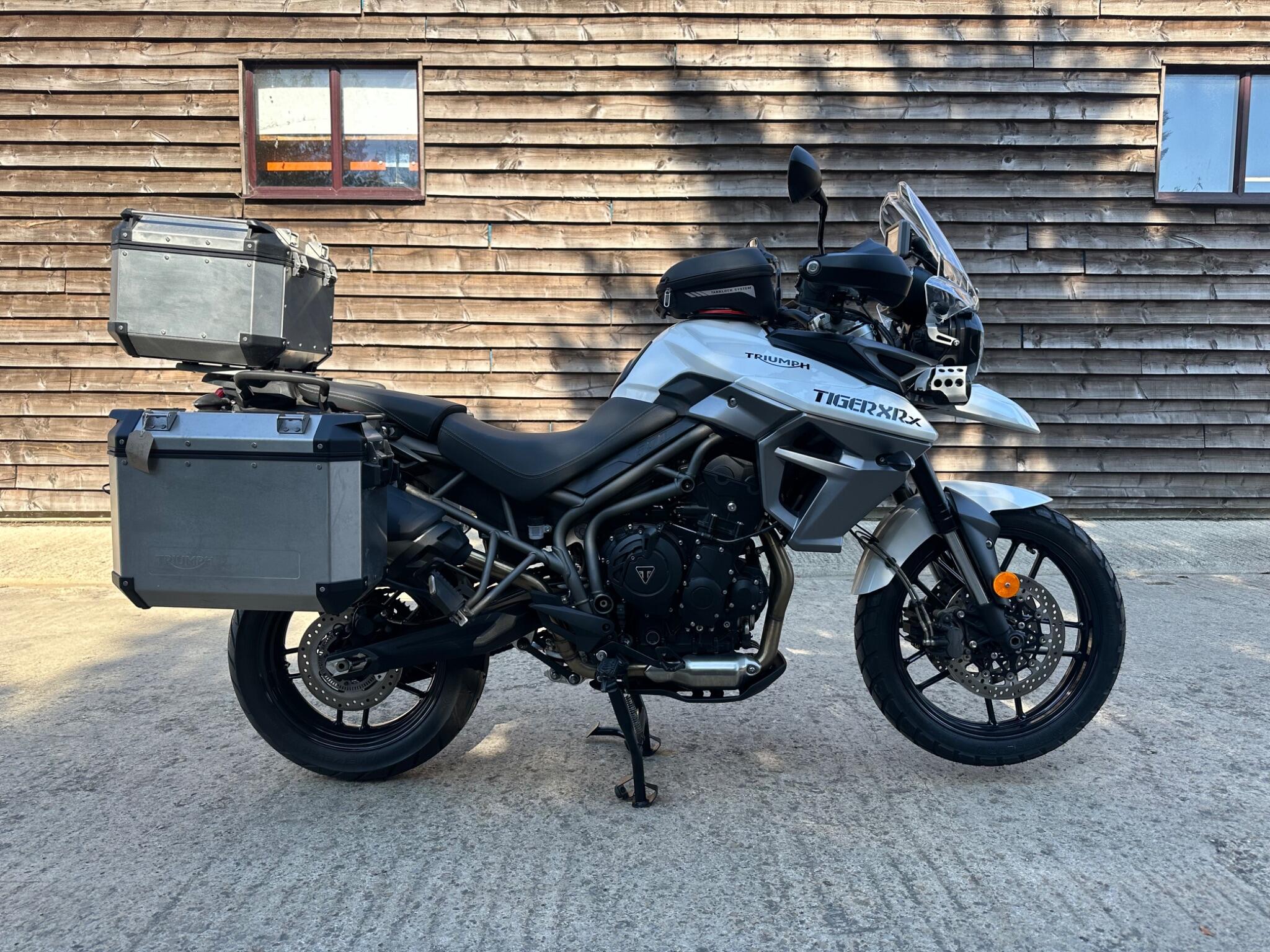 2017 Triumph Tiger 800