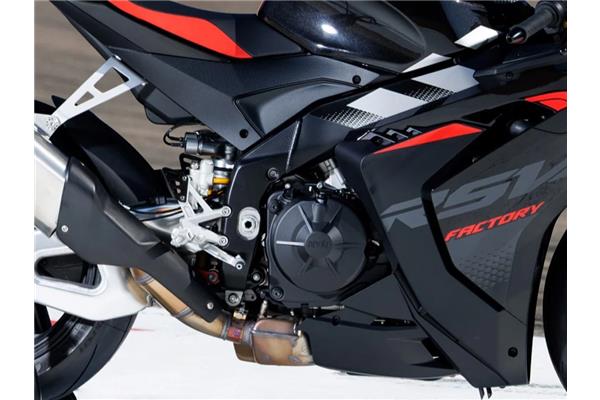 RSV4 Factory 1100 