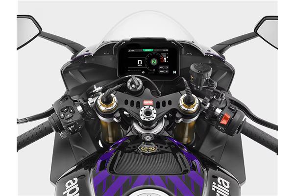 RSV4 Factory 1100 