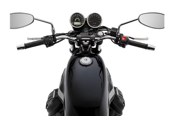 V7 Special Stripe