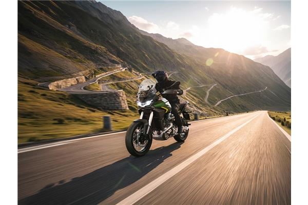 Stelvio PFF Rider Assistance Solution
