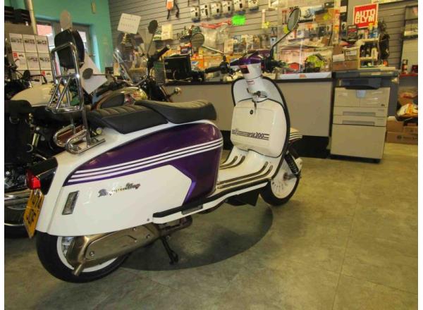 2024 ROYAL ALLOY GP 300 SE LC E5 PURPLE/IVORY