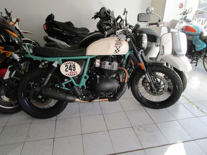 2025 Royal Enfield INTERCEPTOR BEAR 650 WHITE