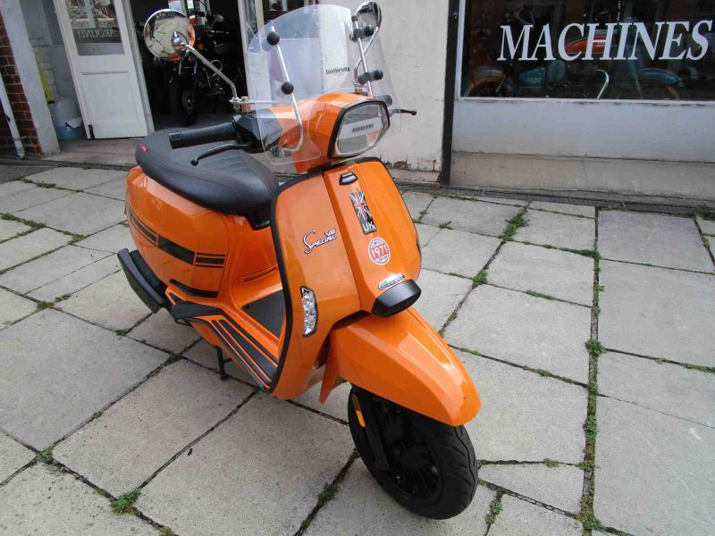 2026 LAMBRETTA V-50 SPECIAL ORANGE